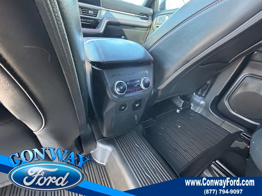 Used 2025 Ford Explorer ST image 21