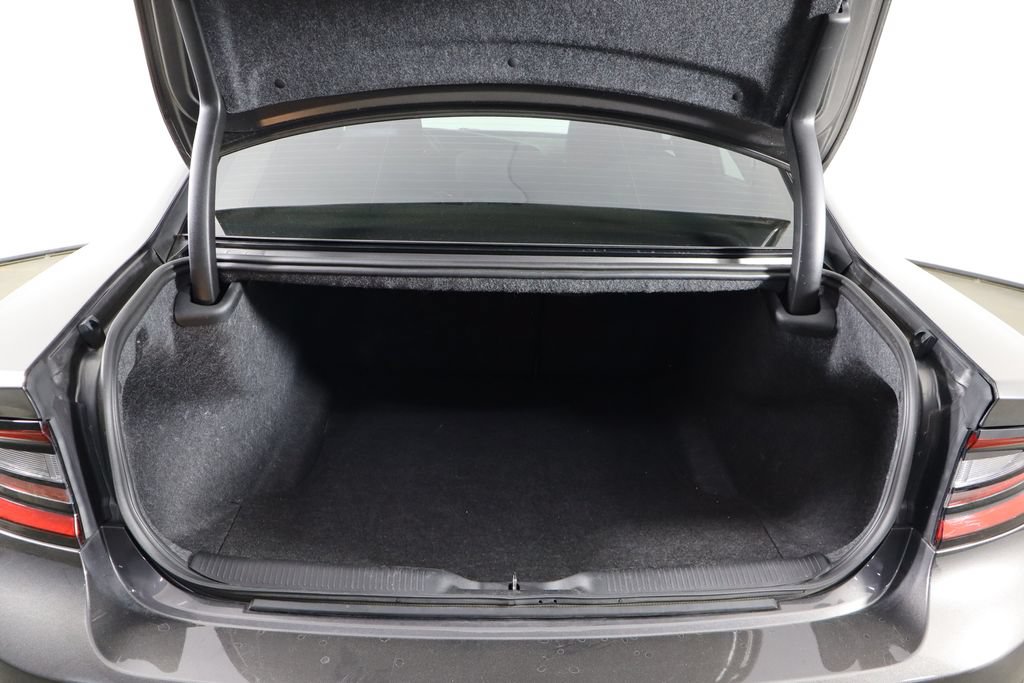 Used 2023 Dodge Charger SXT RWD image 17