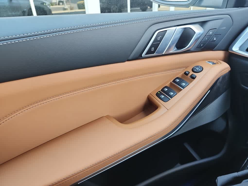 New 2026 BMW X5 xDrive40i AWD/4WD image 23