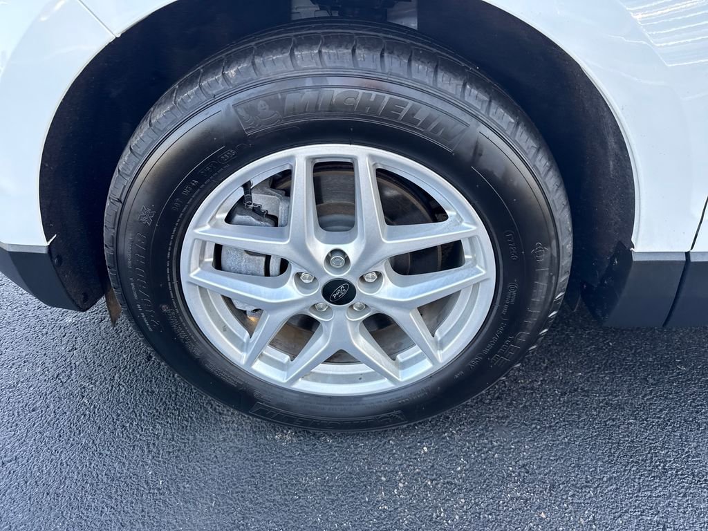 Used 2024 Ford Edge SEL image 18