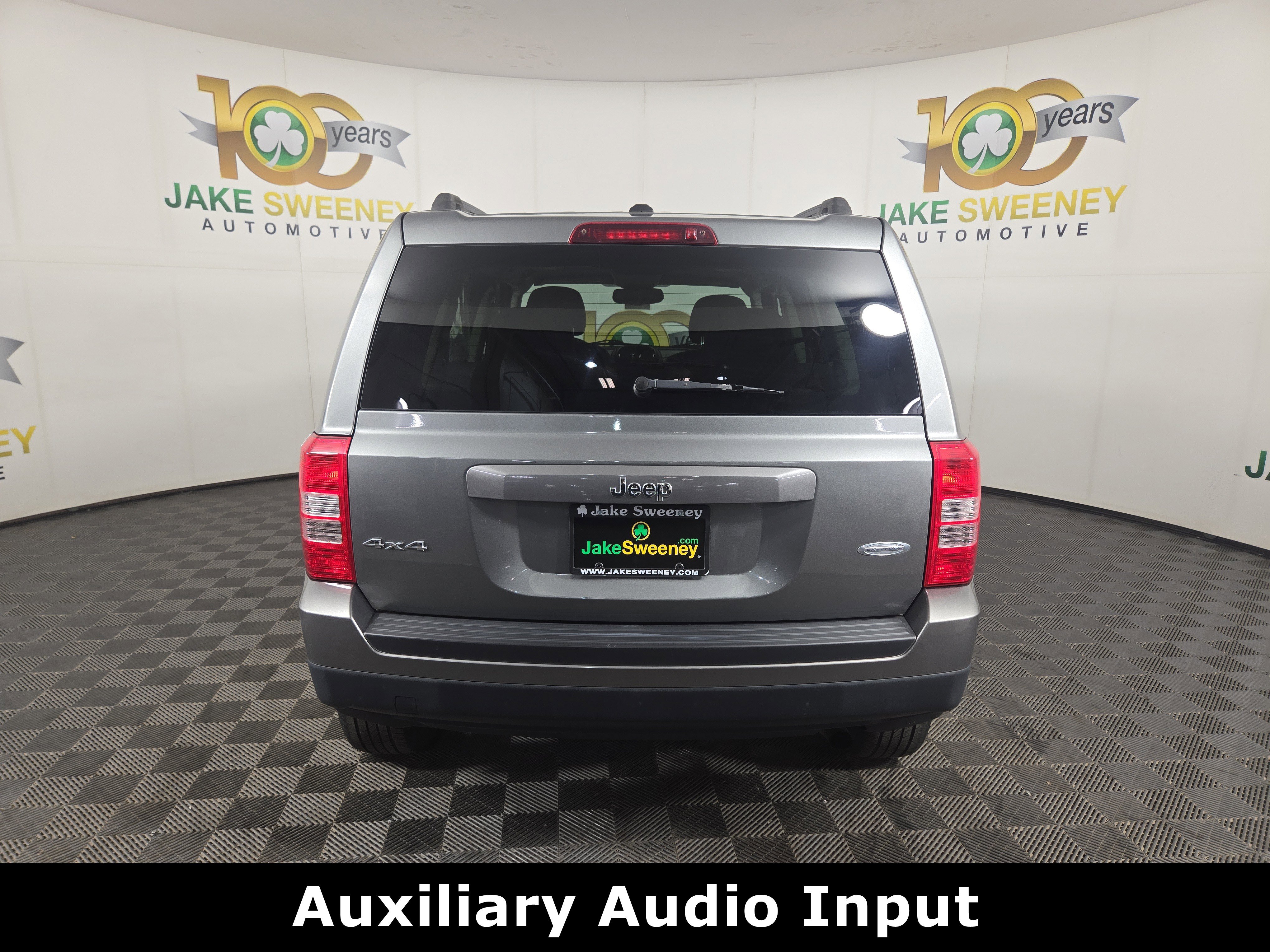 Used 2013 Jeep Patriot Latitude w/ Sun/Sound Group image 9