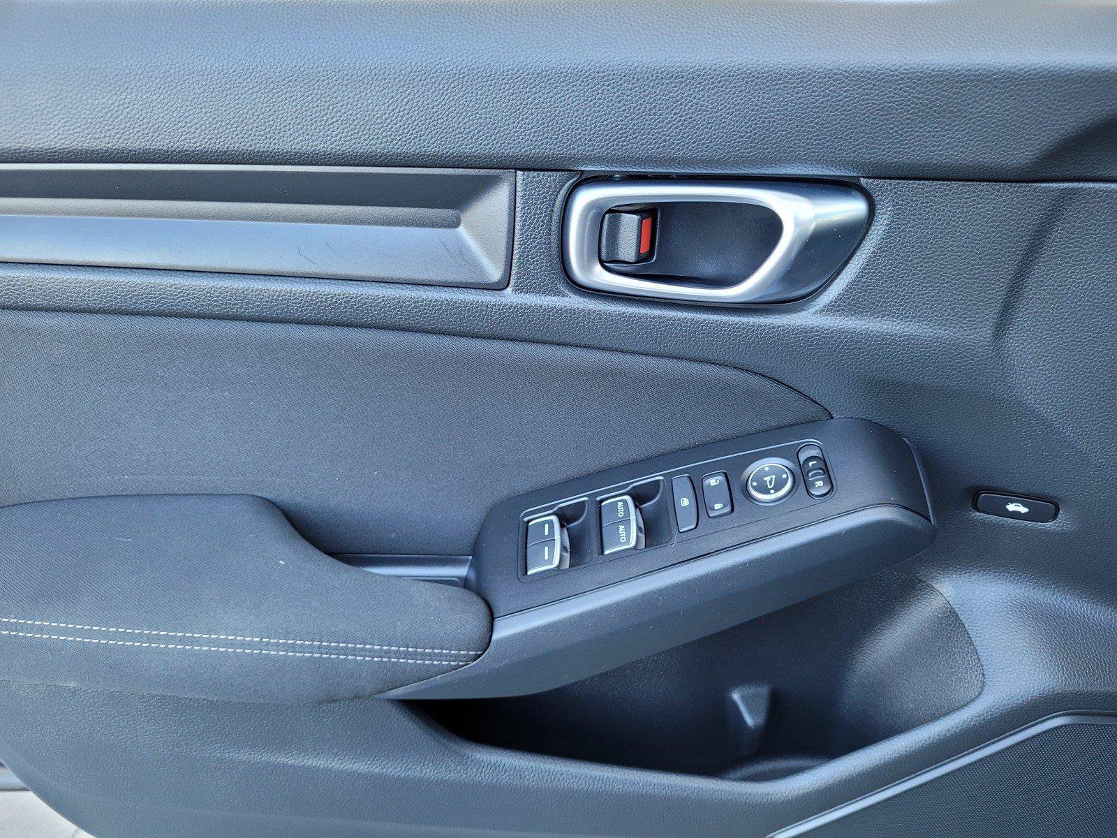 Used 2022 Honda Civic LX image 24
