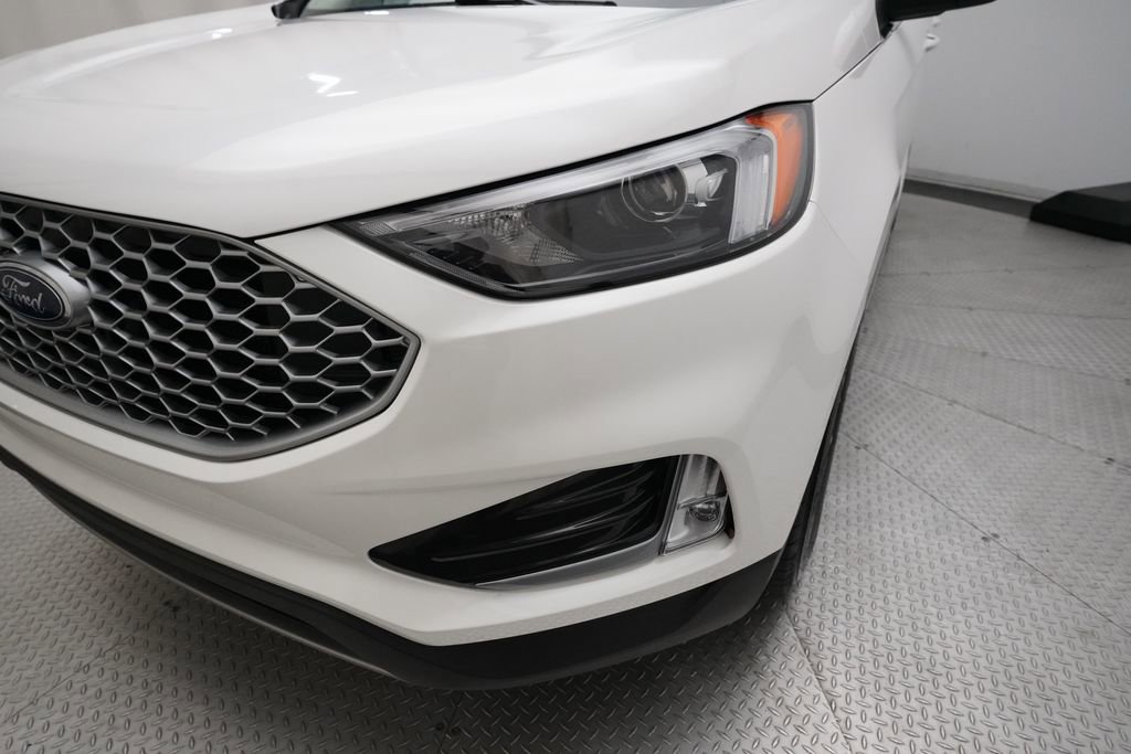 Used 2023 Ford Edge SEL w/ Convenience Package image 25