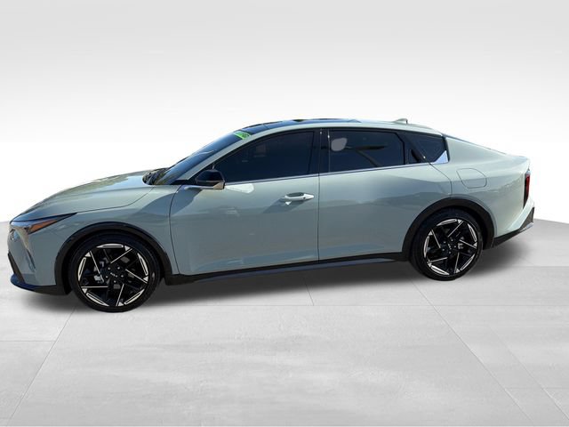 Certified 2025 Kia K4 GT-Line Turbo w/ GT-Line Sunroof Package FWD image 4