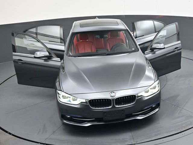 Used 2018 BMW 330i xDrive w/ Convenience Package image 43