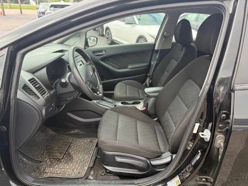 Used 2016 Kia Forte LX FWD image 9