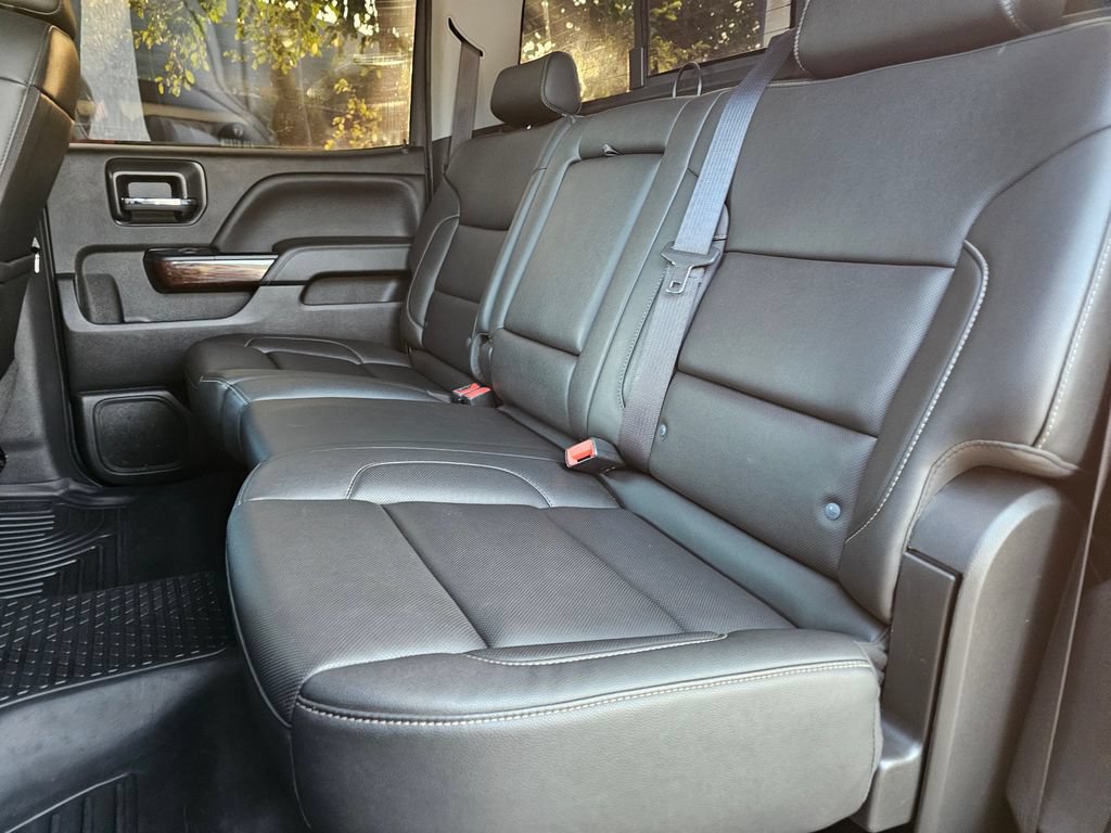 Used 2018 GMC Sierra 1500 SLT w/ SLT Premium Package AWD/4WD image 22