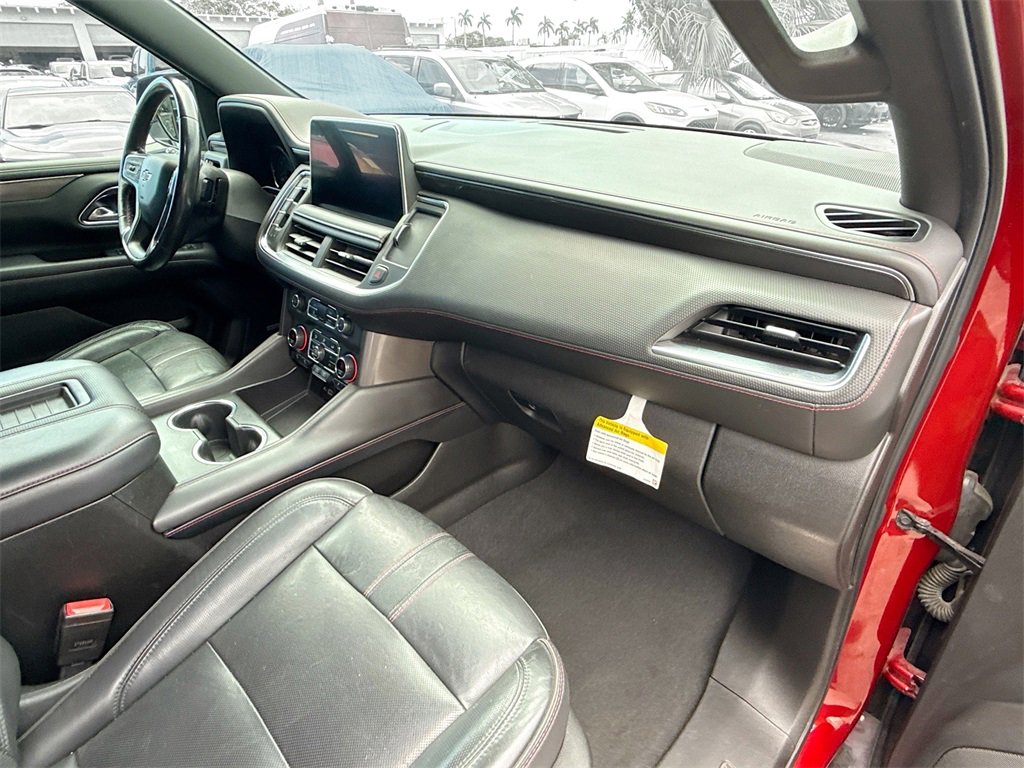 Used 2021 Chevrolet Suburban RST image 32