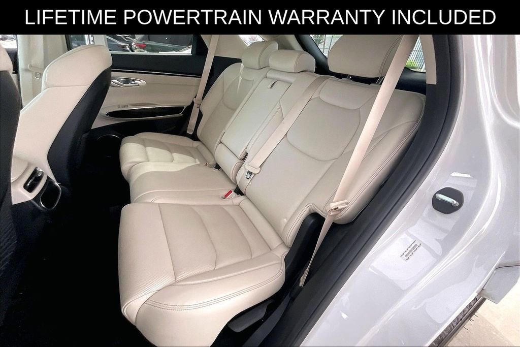 Used 2023 Genesis GV70 2.5T w/ Cargo Package AWD/4WD image 27