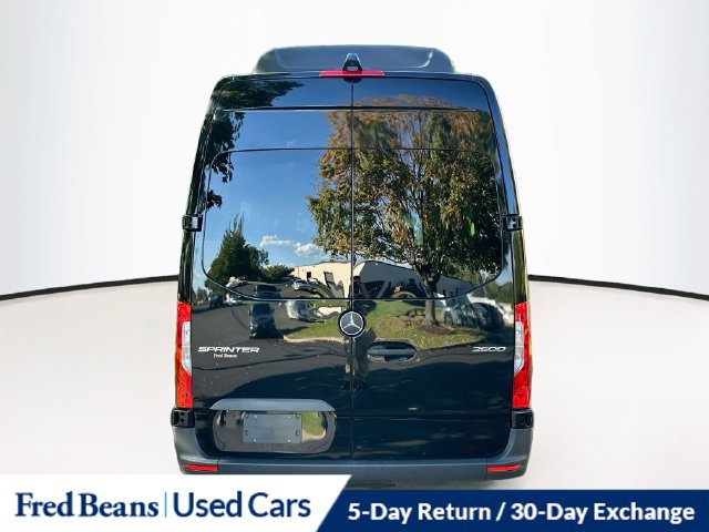 Used 2025 Mercedes-Benz Sprinter 2500 image 8