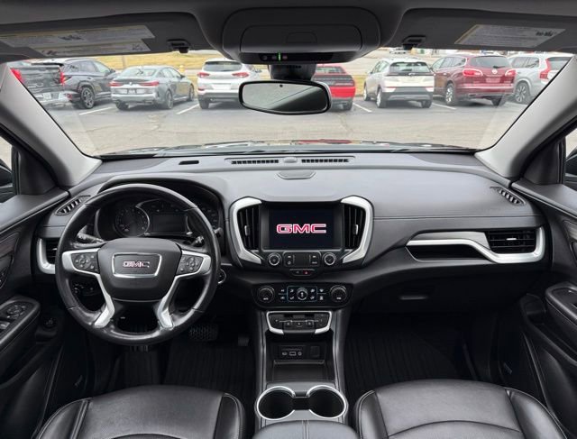Used 2022 GMC Terrain SLT w/ Infotainment Package II image 24