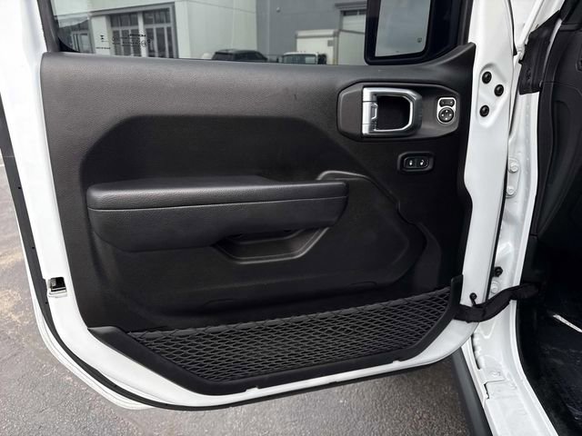 Used 2023 Jeep Wrangler Rubicon image 8