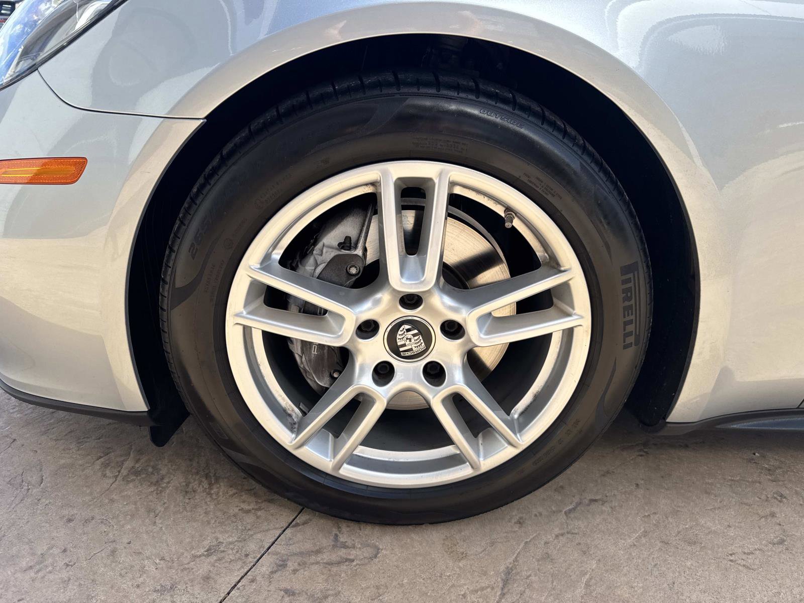 Used 2021 Porsche Panamera image 10