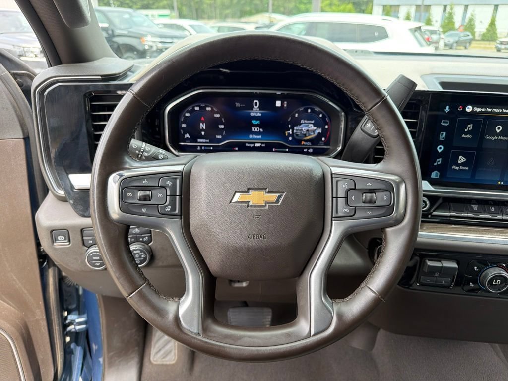 Used 2025 Chevrolet Silverado 2500 LT w/ Convenience Package AWD/4WD image 15