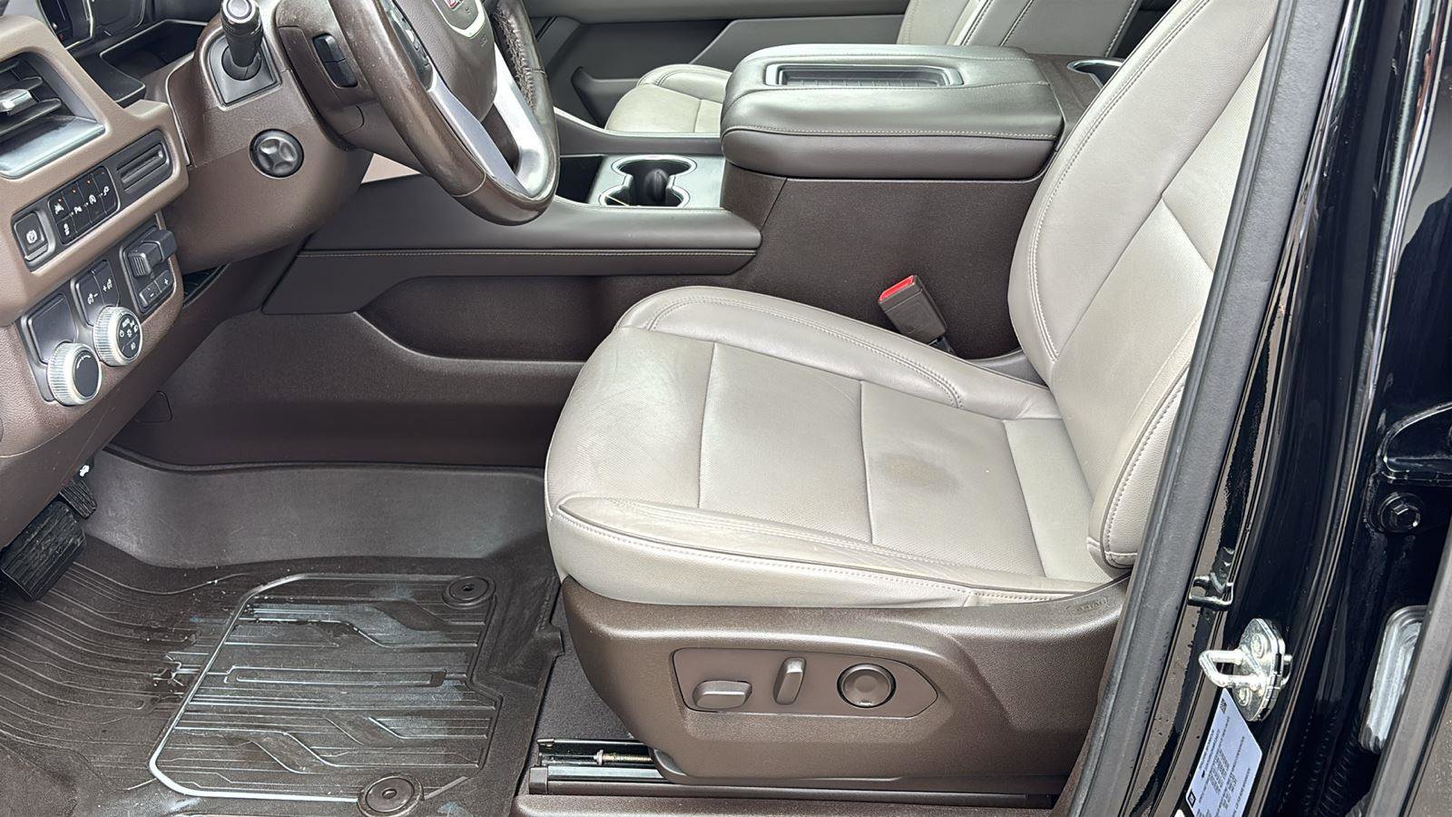 Used 2021 GMC Yukon SLT w/ SLT Luxury Plus Package image 13