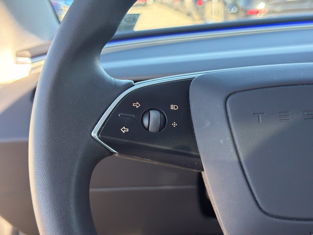 Used 2024 Tesla Model 3 Performance AWD/4WD image 25