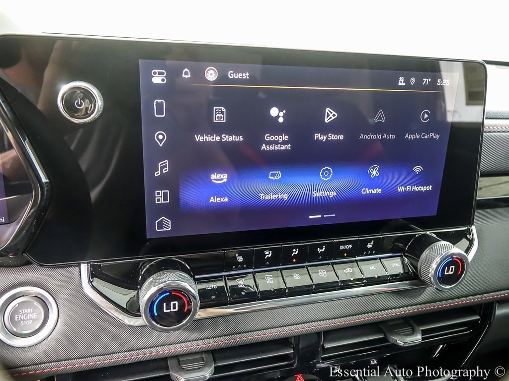 Used 2024 Chevrolet Colorado Z71 w/ Z71 Convenience Package 2 image 14