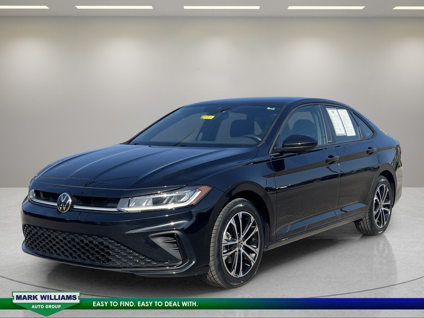 Used 2025 Volkswagen Jetta Sport FWD image 3