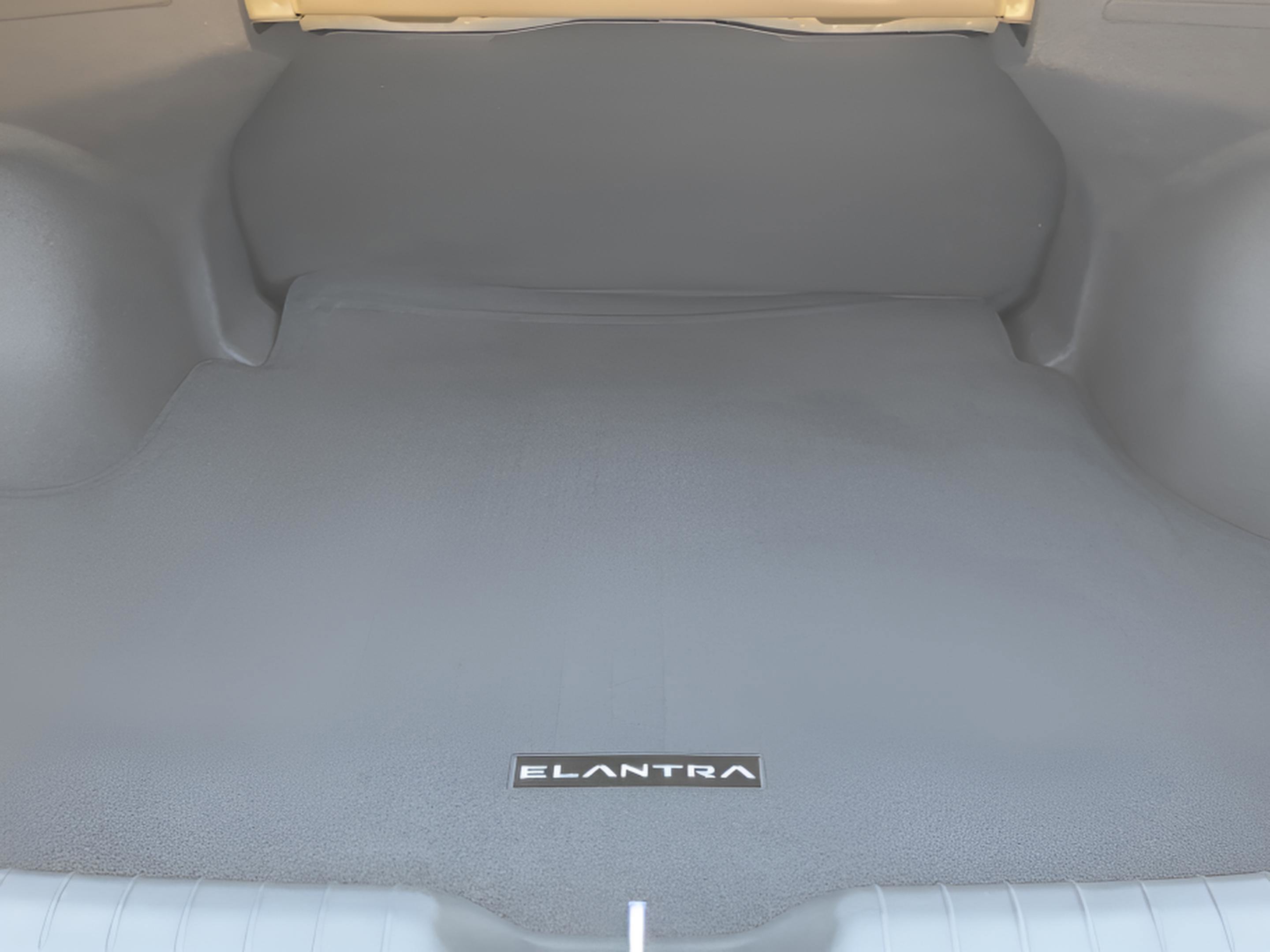 New 2026 Hyundai Elantra Blue image 11