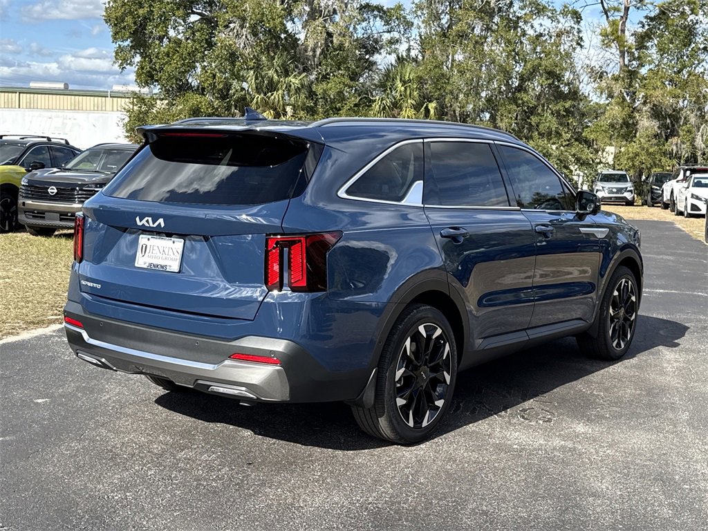 Used 2024 Kia Sorento SX image 9