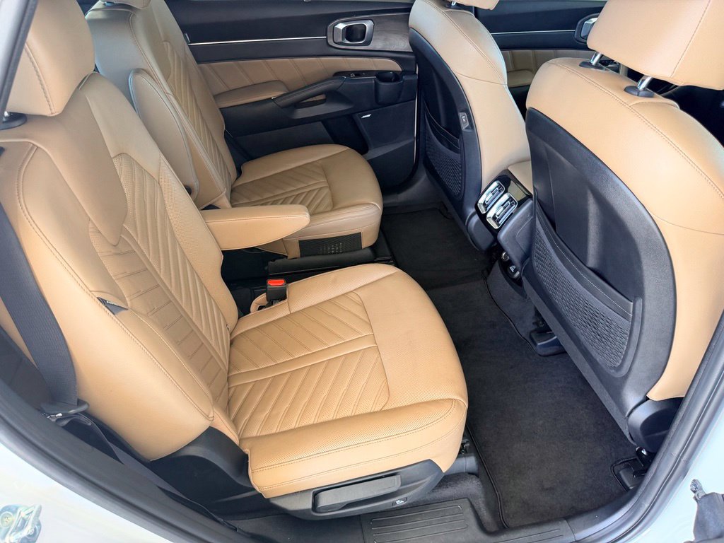Used 2024 Kia Sorento SX Prestige w/ Olive Brown Leather Package AWD/4WD image 37