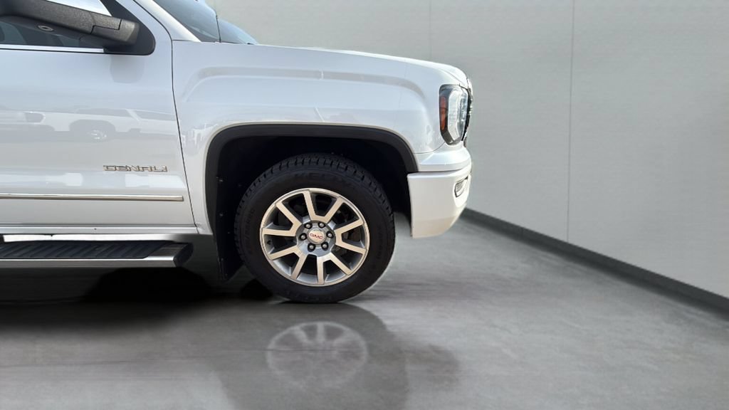 Used 2018 GMC Sierra 1500 Denali AWD/4WD image 58