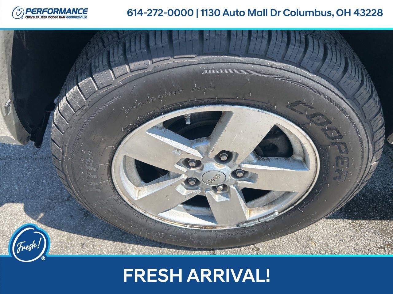 Used 2008 Jeep Commander Sport AWD/4WD image 10