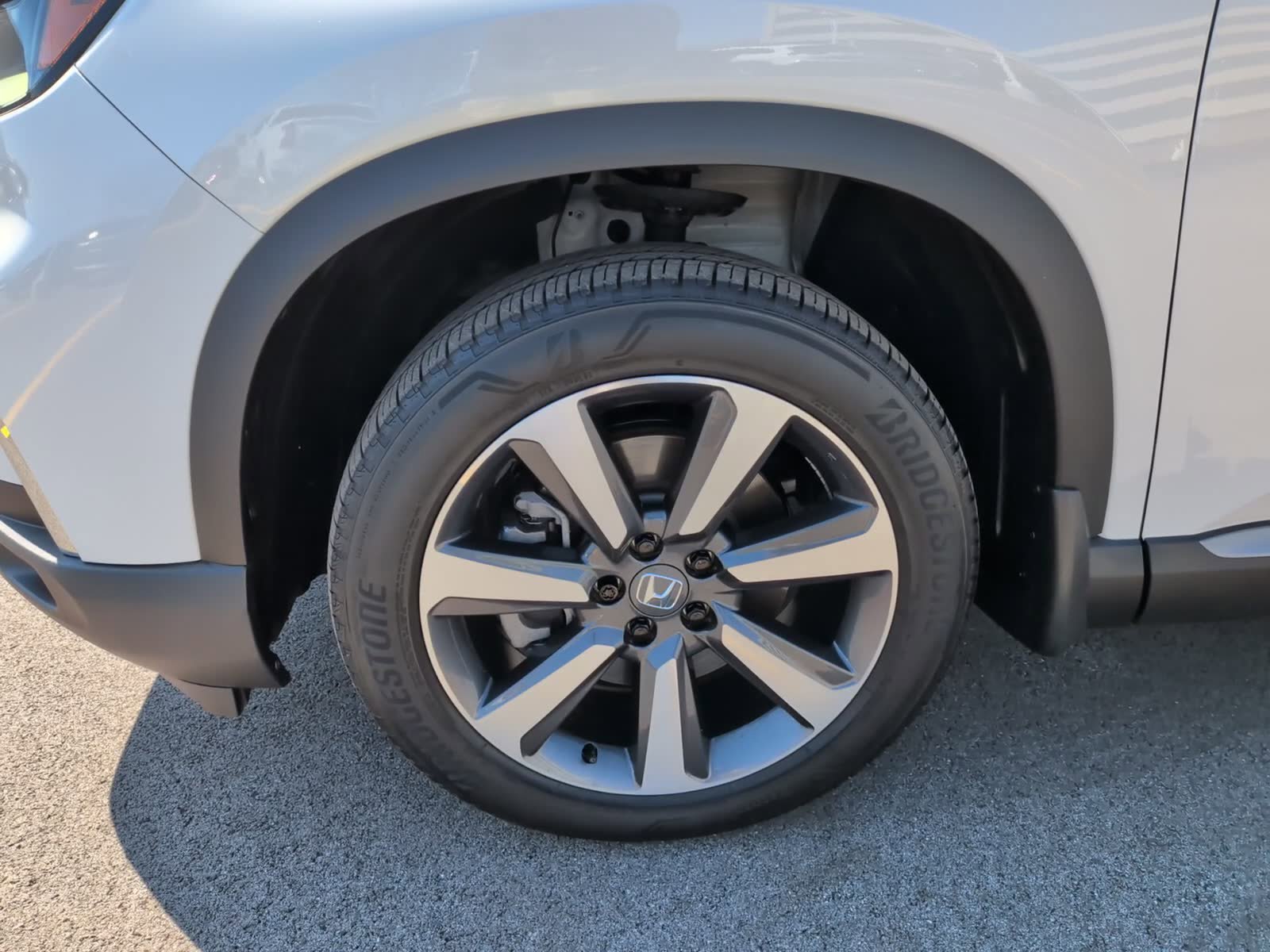 Used 2024 Honda Pilot Elite image 9