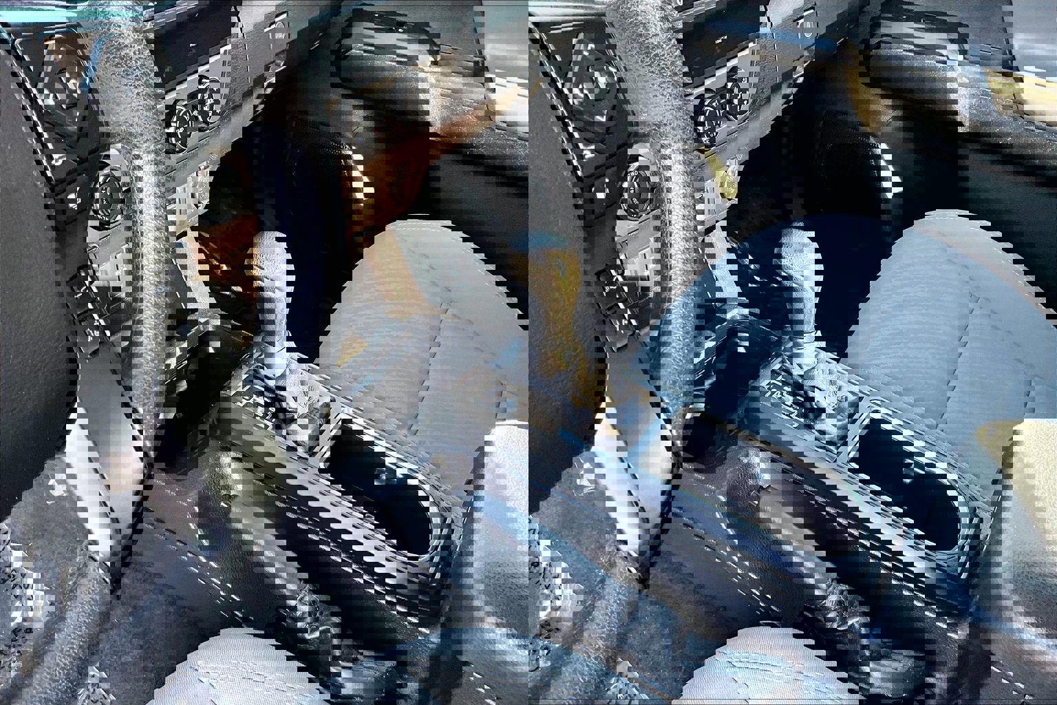 Used 2021 Toyota Tacoma SR w/ SX Package image 15