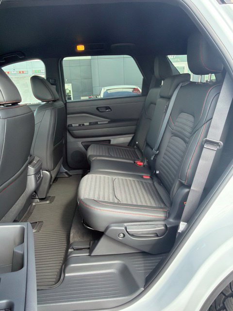 New 2026 Nissan Pathfinder Rock Creek AWD/4WD image 8