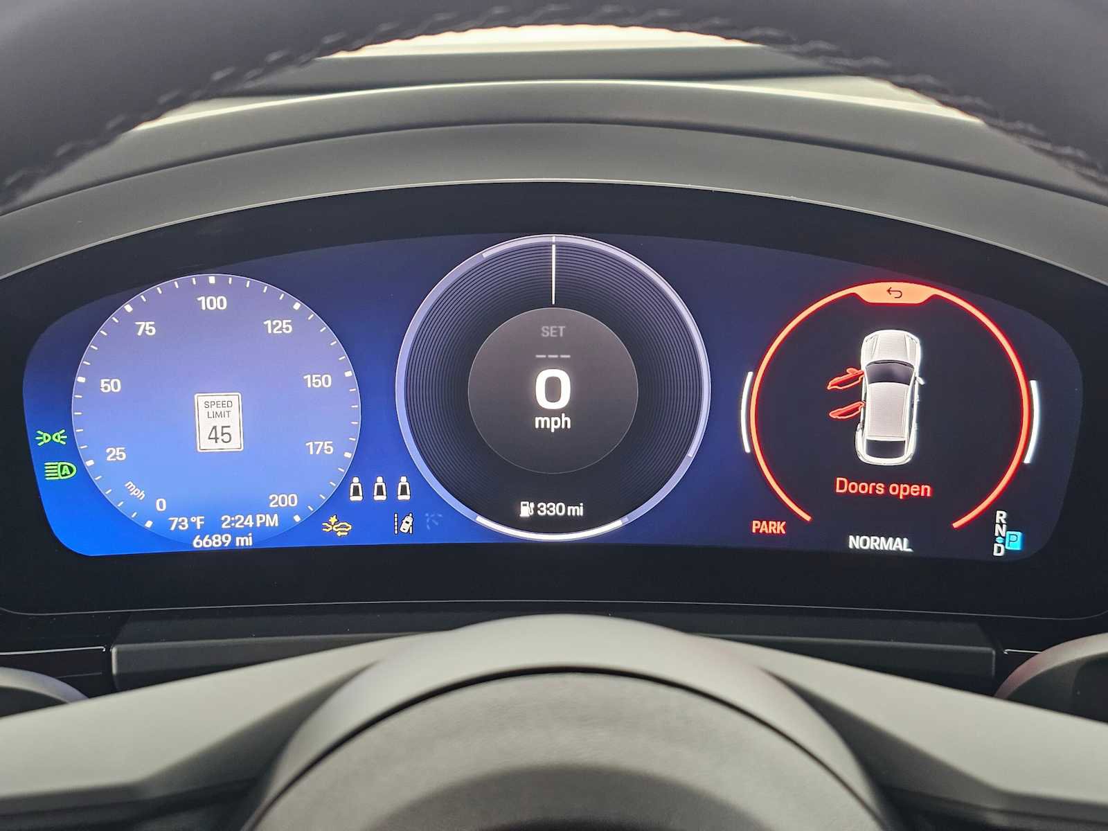 Used 2024 Porsche Macan 4 Electric image 25