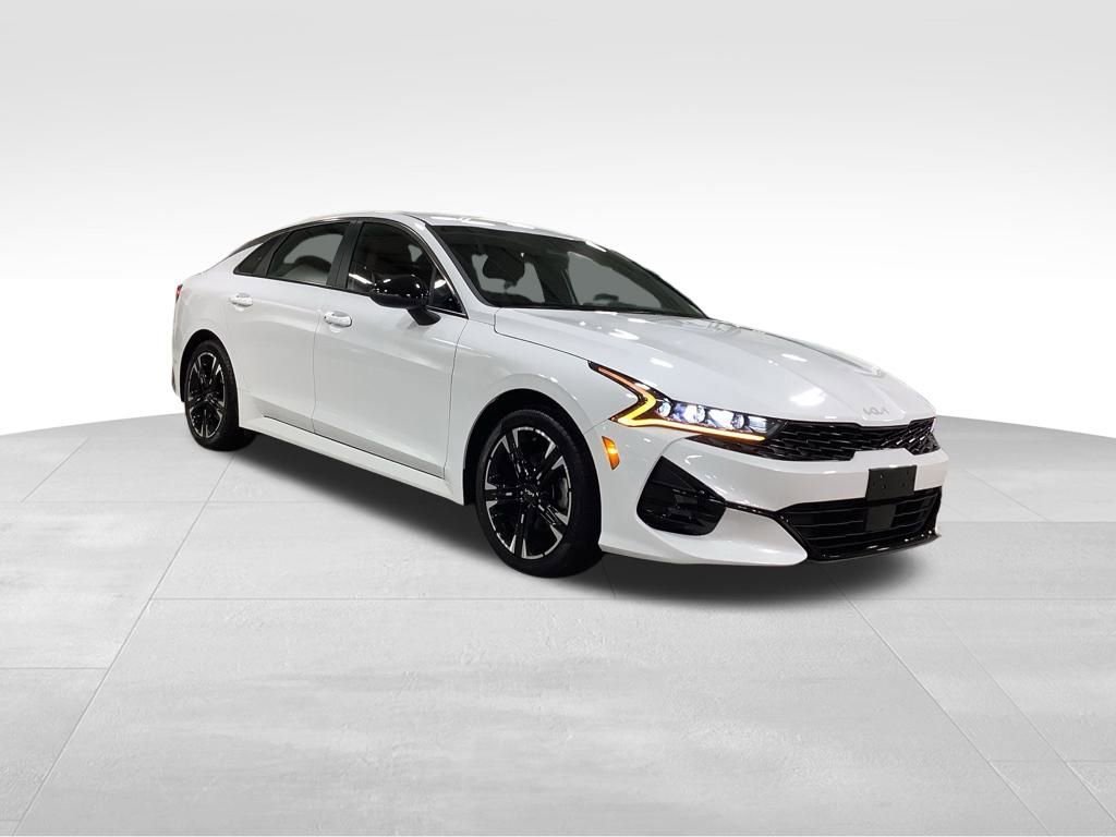 Used 2023 Kia K5 GT-Line w/ GT-Line Premium Package image 4