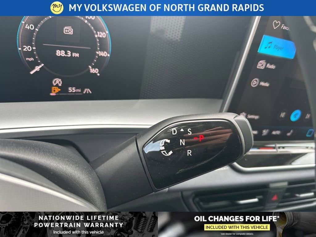 New 2026 Volkswagen Tiguan SE image 21