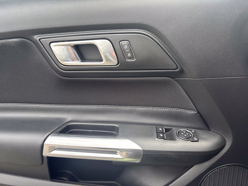 Used 2019 Ford Mustang GT RWD image 27