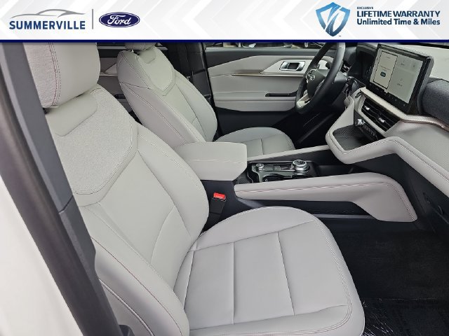 New 2027 Ford Explorer Active w/ Active Comfort Package RWD image 12