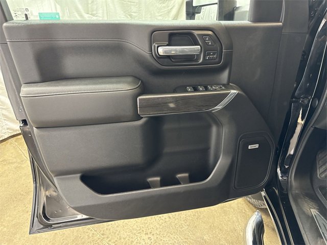 Used 2020 Chevrolet Silverado 2500 LTZ w/ LTZ Premium Package image 24