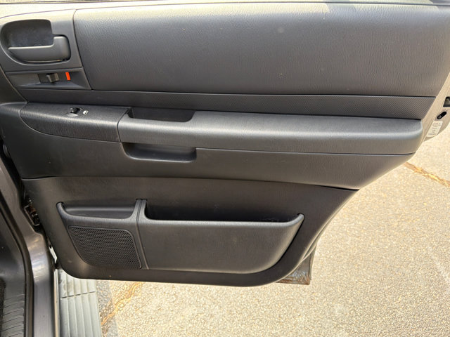 Used 2003 Dodge Durango Sport AWD/4WD image 17