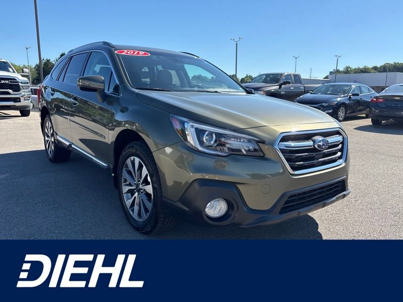 Used 2019 Subaru Outback 3.6R Touring w/ Popular Package #3A AWD/4WD image 1