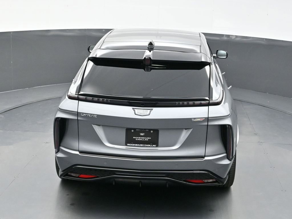 New 2026 Cadillac Lyriq V w/ LPO, Floor Liner Package AWD/4WD image 30