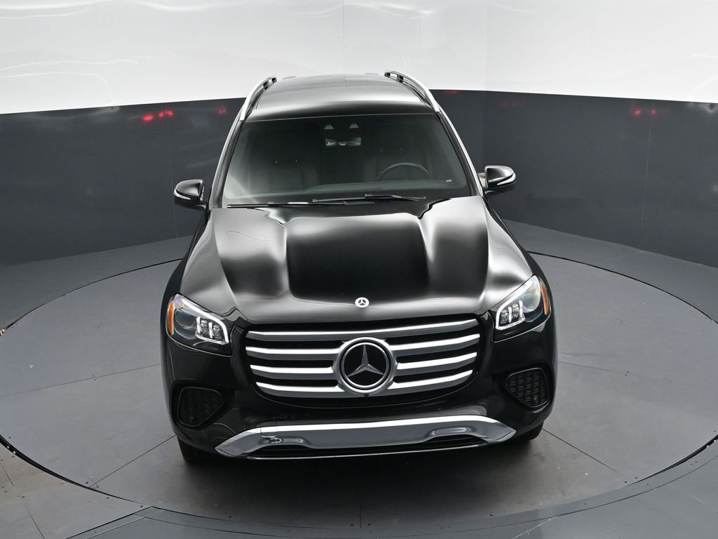 Used 2025 Mercedes-Benz GLS 450 4MATIC image 36