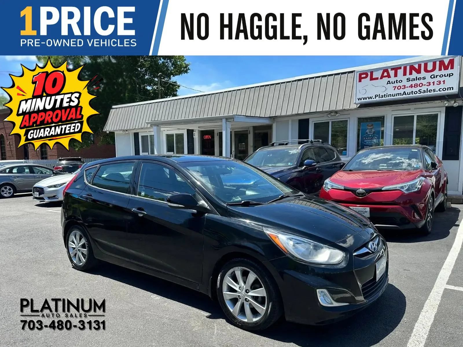 Used 2013 Hyundai Accent SE FWD image 1