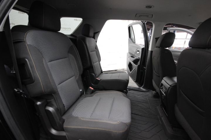 Used 2020 Chevrolet Traverse LT w/ Driver Confidence II Package AWD/4WD image 31