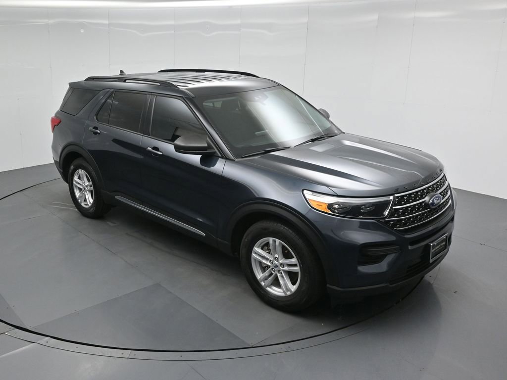 Certified 2024 Ford Explorer XLT image 38