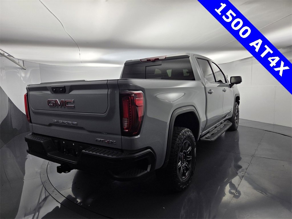 Used 2024 GMC Sierra 1500 AT4X image 11