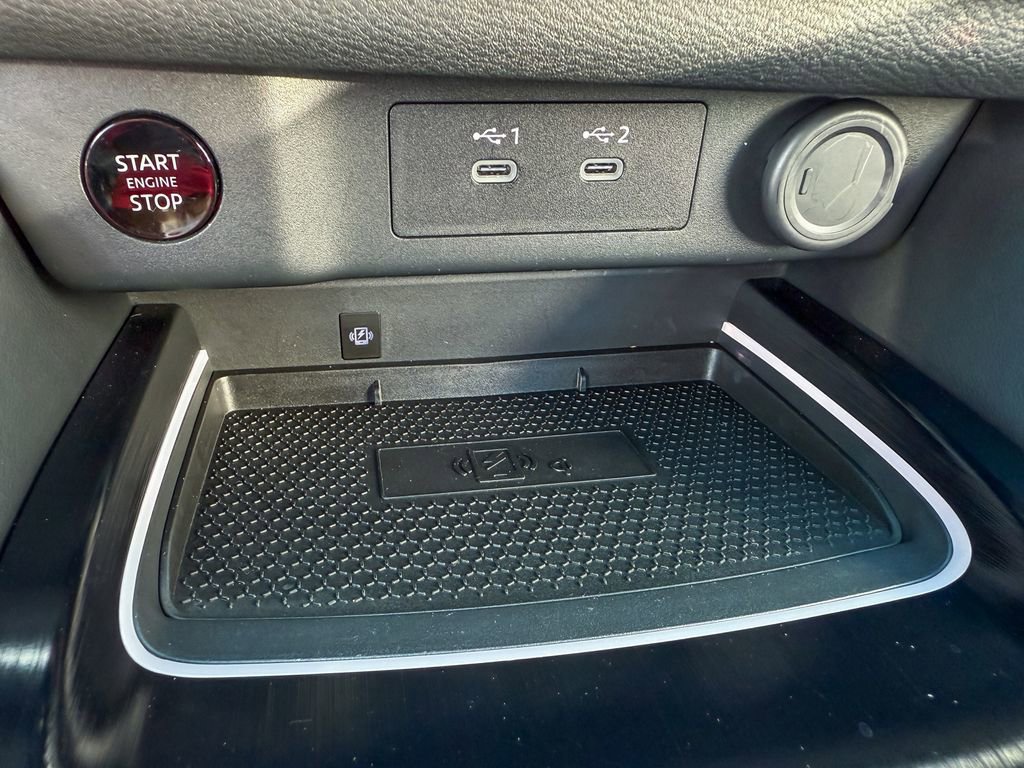 Certified 2024 Nissan Rogue Platinum image 21