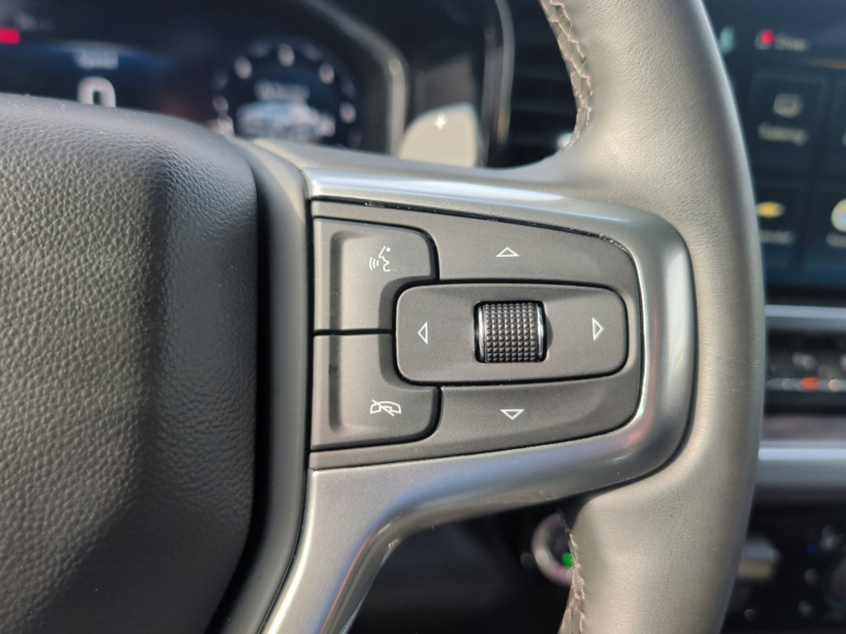 Used 2026 Chevrolet Silverado 1500 LTZ AWD/4WD image 21
