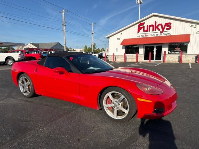 Used 2007 Chevrolet Corvette Convertible w/ Preferred Equipment Group RWD video 1