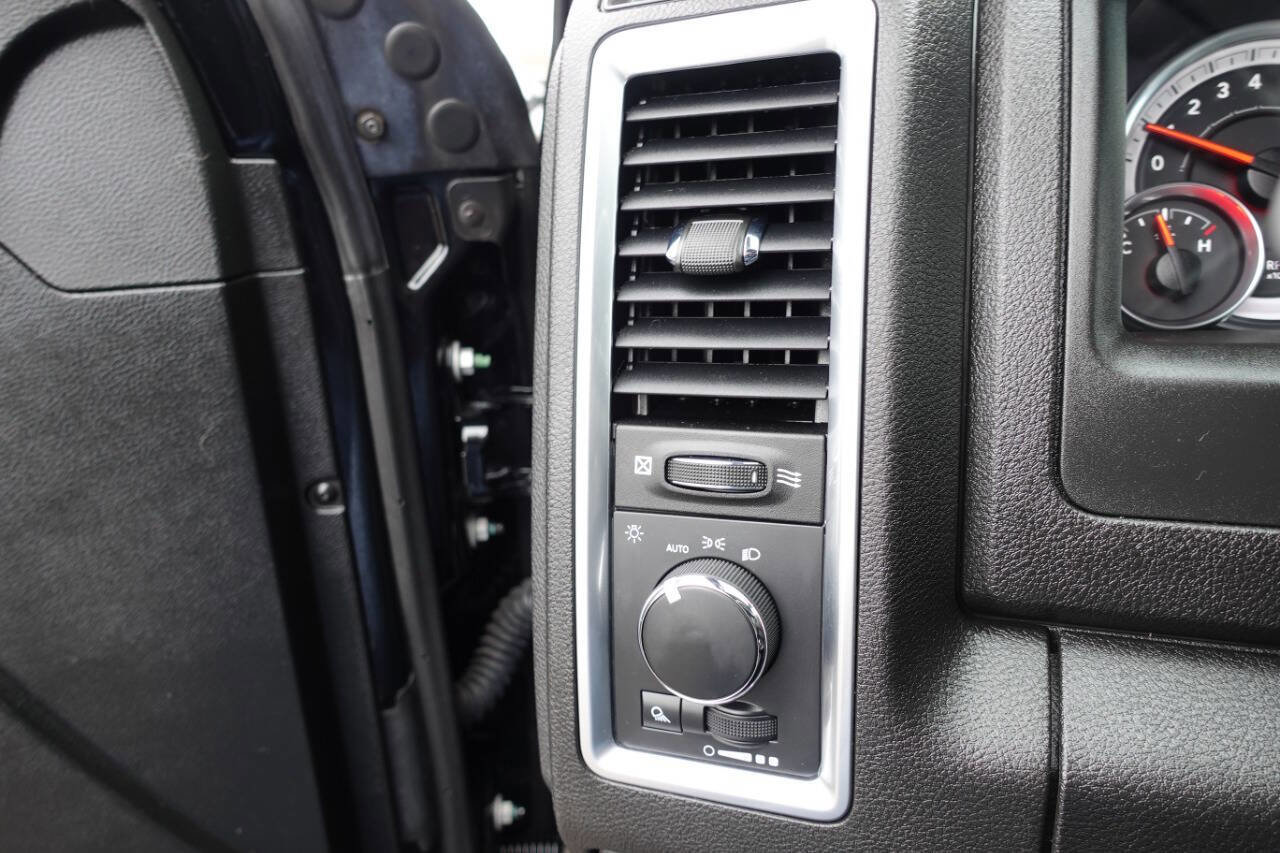 Used 2023 RAM 1500 Classic Warlock image 53