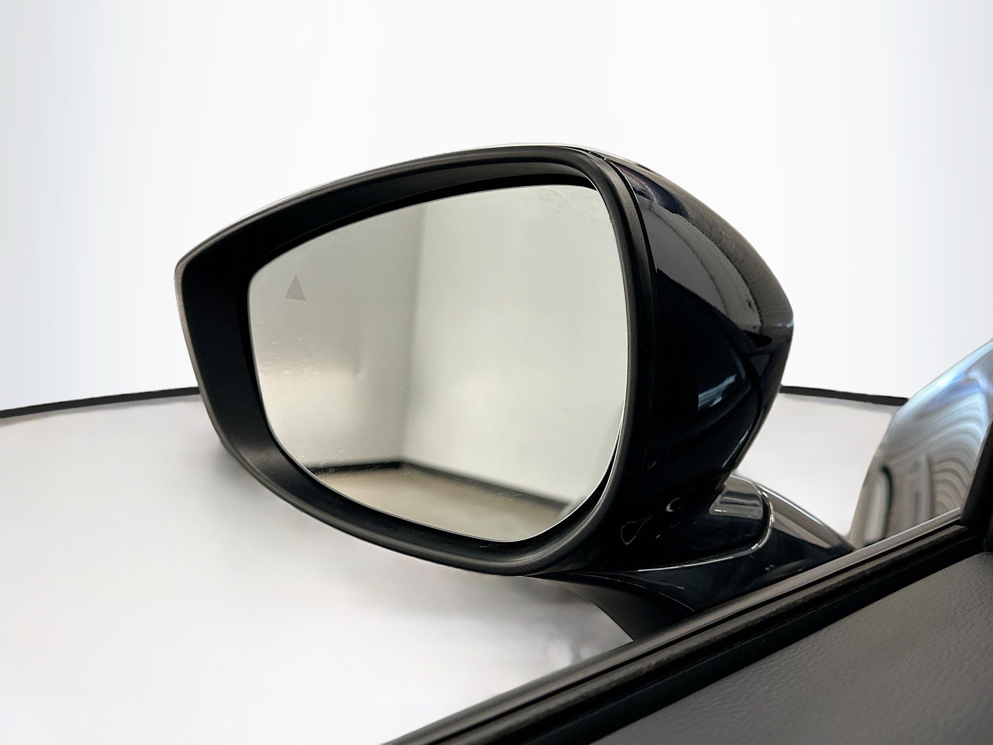 Used 2024 MAZDA CX-90 3.3 Turbo w/ Preferred Plus image 16