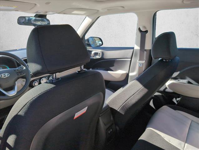 New 2026 Hyundai Venue SEL image 16